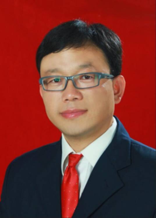 陈洪生（黑龙江八一农垦大学食品学院副院长、教授）