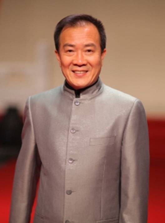 戴志诚（中国广播艺术团相声演员，一级演员）
