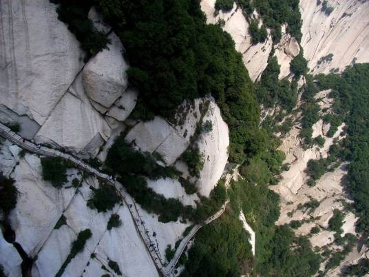 智取华山路