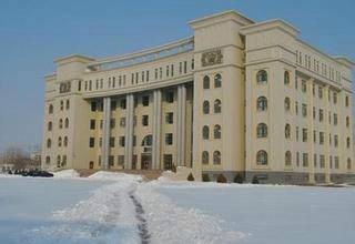 伊犁师范大学人文学院