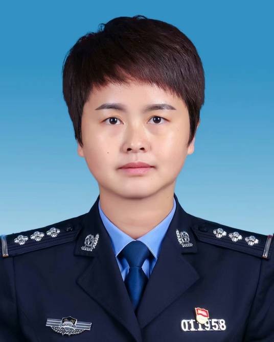 杨姣(贵州省遵义市正安县公安局党委委员、交通警察大队大队长、三级警长)