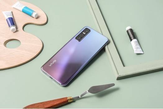 vivo Y73s