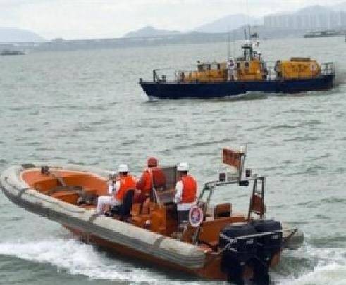 6·4突尼斯偷渡船倾覆事件
