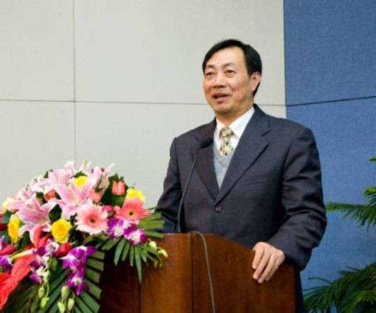 孙国祥（沈阳药科大学教授）