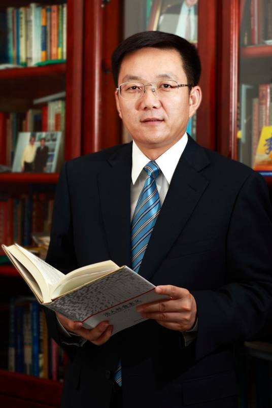 李小牧（首都经济贸易大学副校长）