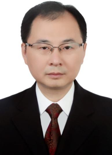 石平（广元市中心医院呼吸与危重症医学科主任医师）