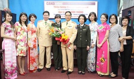 人民公安