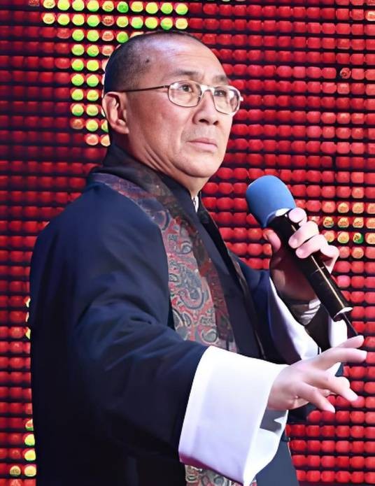 李长春（中国京剧表演艺术家、国家级非遗传承人）