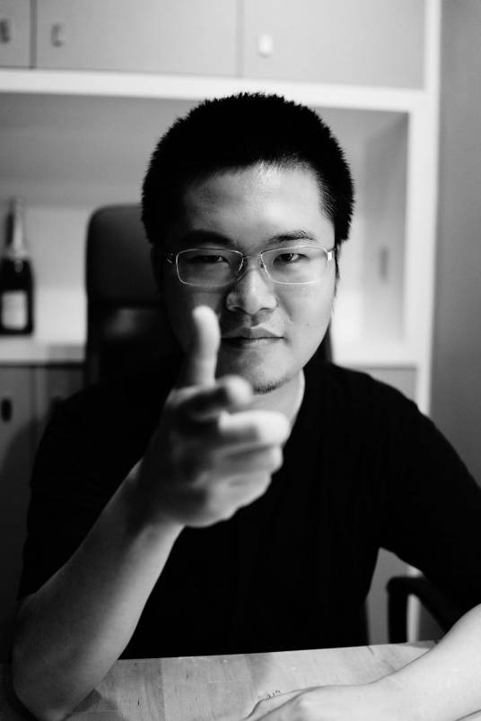 张敏(上海微勋网络科技有限公司董事长)