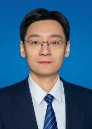 荣飞（江苏省南京市六合区委副书记，区政府副区长、代理区长、党组书记）