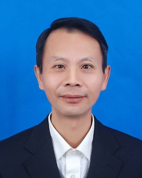 熊水龙（江西省南昌市自然资源和规划局新建分局二级主任科员）