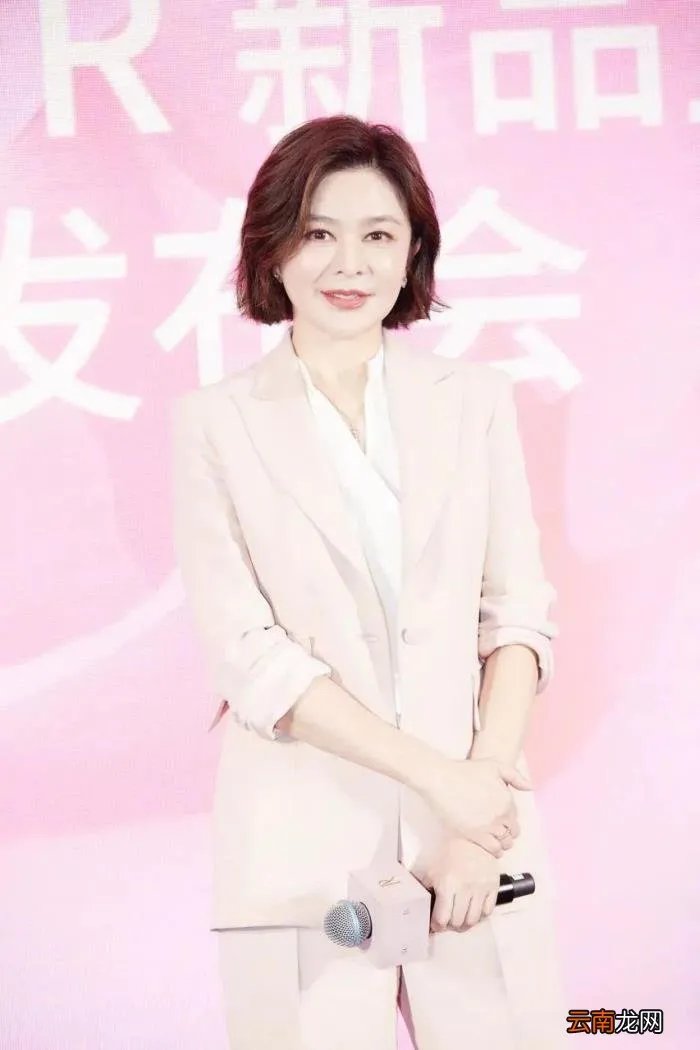 关之琳李嘉欣高尔夫球事件，高尔夫球事件跟了她一辈子