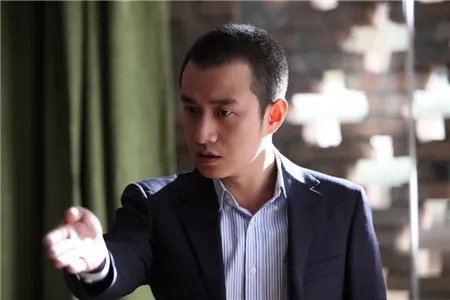 文章的女儿照片曝光 穿“我错了”T恤认错