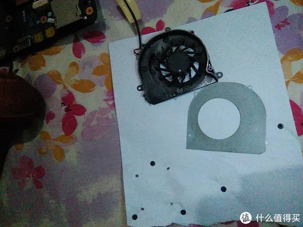 XP下 lenovo 联想U450不定时死机,拆机换相变硅脂?不,关双显卡热切换