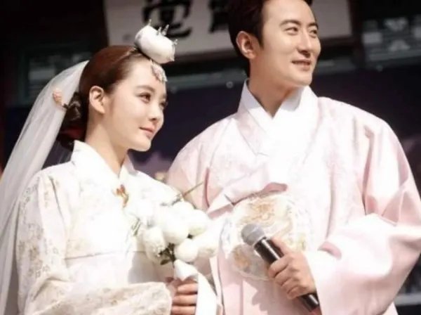 中韩明星夫妻高梓淇蔡琳离婚，娱乐圈里还有哪些中韩夫妻？
