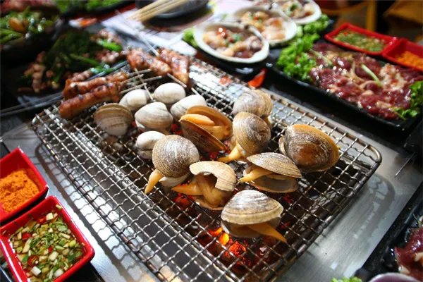 大连十大烧烤店排行榜:拾年上榜,海鲜烧烤最多