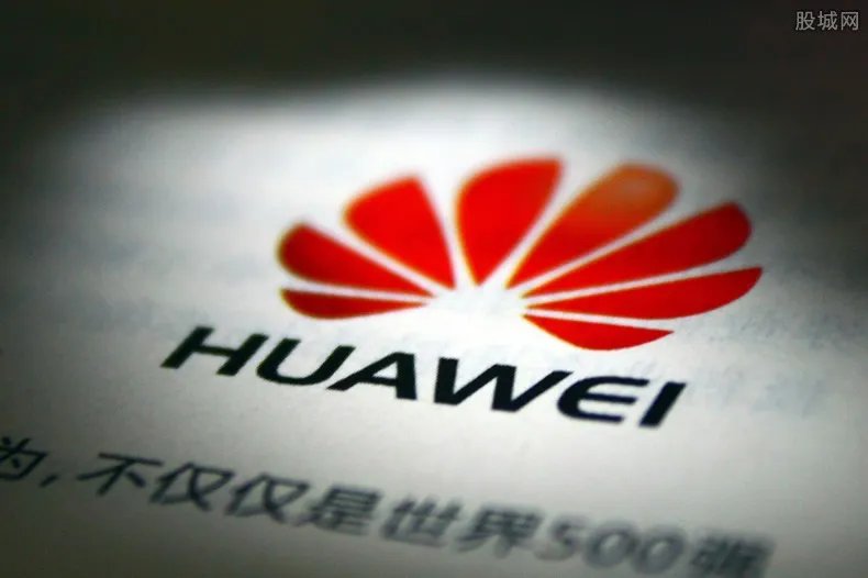 华为4万个5G基站 华为签订30多个5G商用合同