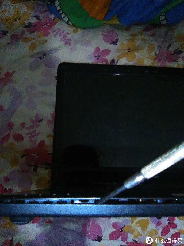 XP下 lenovo 联想U450不定时死机,拆机换相变硅脂?不,关双显卡热切换