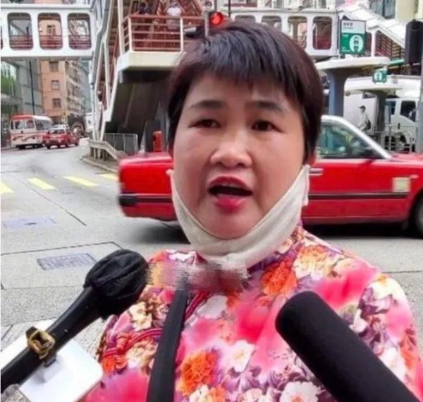 赌王灵堂女子自称私生女要认亲,为何现在才站出来认亲?