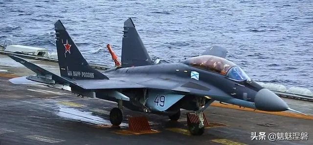 如果日本出云级直升机航母搭载F-35战机能够战胜俄罗斯航母吗?