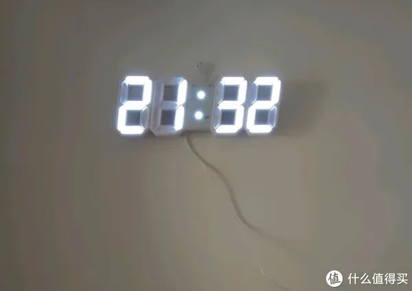 值得入手好物，简约风 LED电子时钟