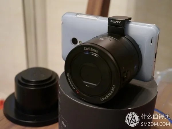 SONY 索尼 DSC-QX100 镜头式数码相机,极其有爱的新鲜玩意儿