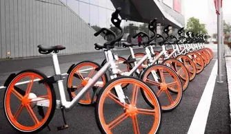 老伯冒着严寒打捞河中共享单车,如何更好的管制共享单车?