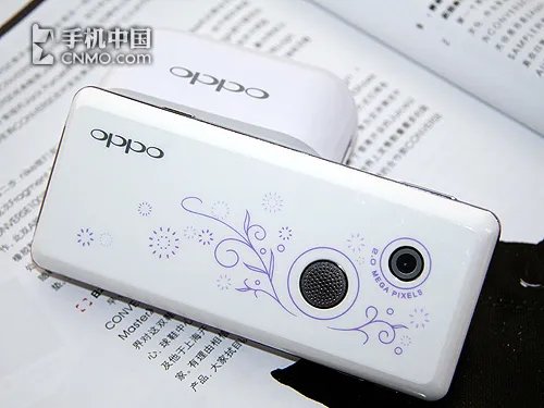 晶莹剔透爱不释手 OPPO音乐手机A109评测