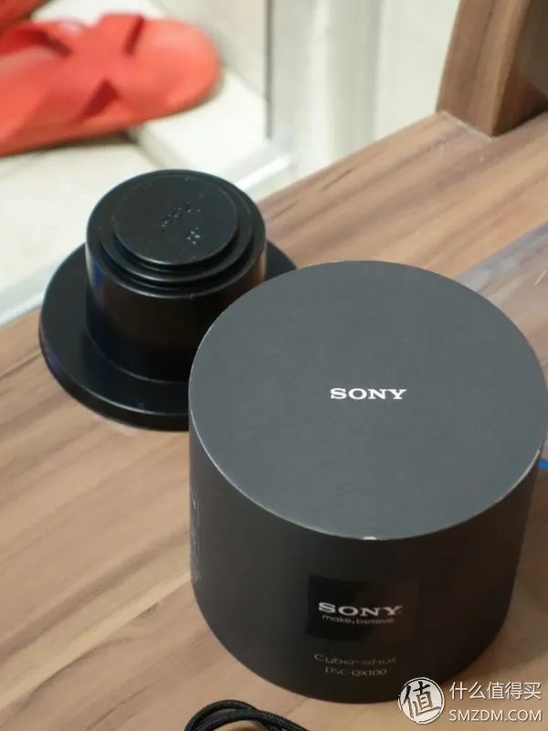 SONY 索尼 DSC-QX100 镜头式数码相机,极其有爱的新鲜玩意儿