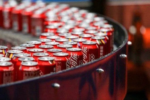 俄罗斯制造的可口可乐系列饮料面世,其口感如何?
