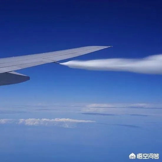 乘客突感不适，东航航班空中放油30吨备降救人，你怎么看？