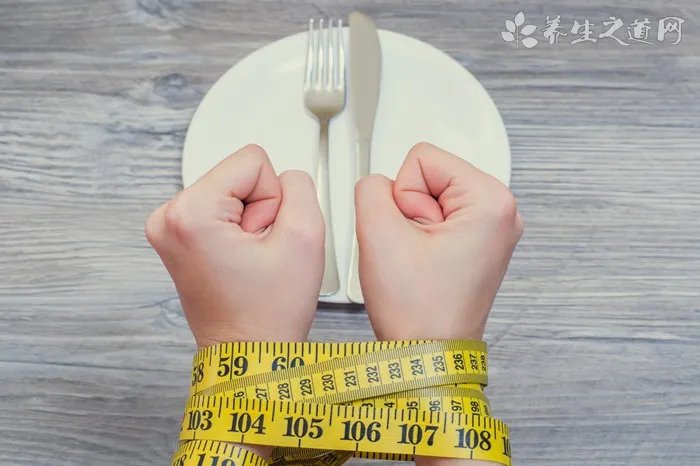 洗澡为什么不能先洗头_洗澡的正确顺序