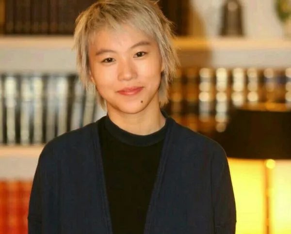 窦靖童为费列罗代言拍广告,为什么招来那么多的吐槽?