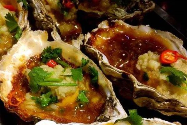 大连十大烧烤店排行榜:拾年上榜,海鲜烧烤最多