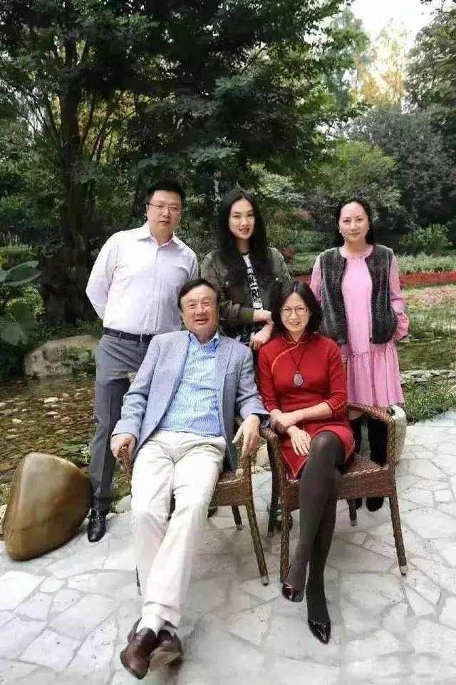 任正非有几个孩为什么不同姓 两女一儿有几段婚史