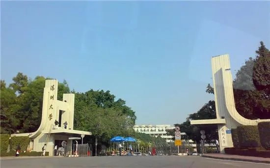 看了这些大学的宿舍装修 你想上哪个?