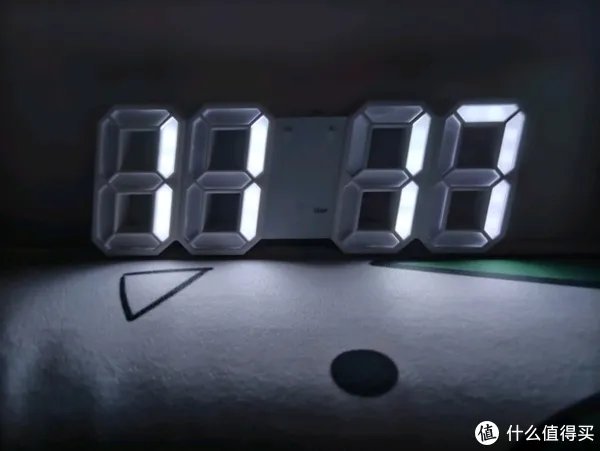 值得入手好物，简约风 LED电子时钟