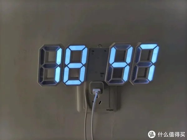 值得入手好物，简约风 LED电子时钟