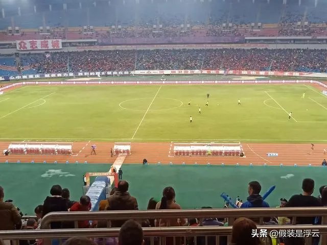 网上新闻报道高拉特已放弃巴西国籍,高拉特入籍已是板上钉钉,中国队将所向披靡吗?