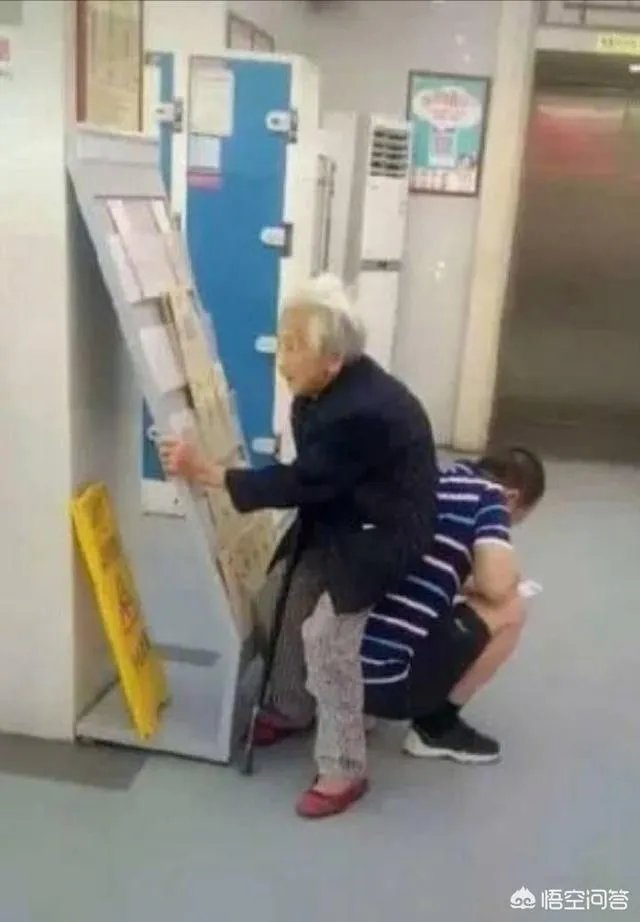 如何看待有些医院雇人住院骗取医保的行为?