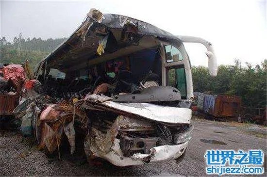 中国最大的车祸有哪些?四川9.13车祸死亡人数最多
