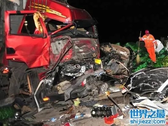 中国最大的车祸有哪些?四川9.13车祸死亡人数最多