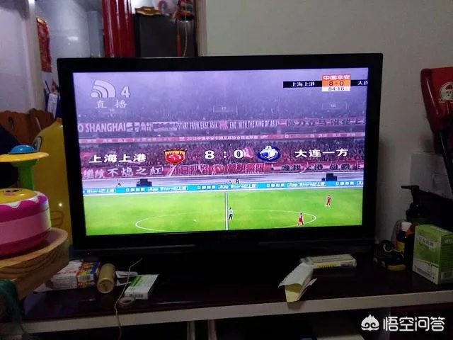 中超首轮,大连一方被上海上港8-0狂胜,昔日王者大连足球到底怎么了?