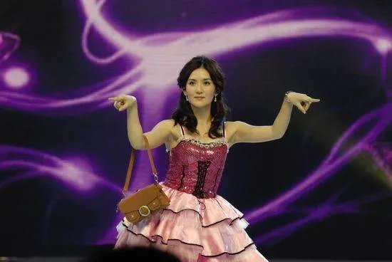为什么谢娜没在《快乐大本营》?