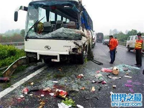 中国最大的车祸有哪些?四川9.13车祸死亡人数最多