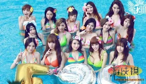 f90美女天团爆红 人间大胸器 宅男的镇宅福利