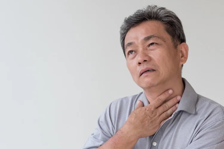 带走李咏的喉癌，如何才能远离它？谨记四句话，对所有人适用