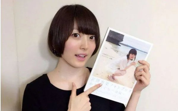 花泽香菜小野贤章结婚,你看过花泽香菜的作品吗?