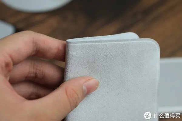 天价苹果擦屏布究竟好不好用？买它真的就是智商税吗？