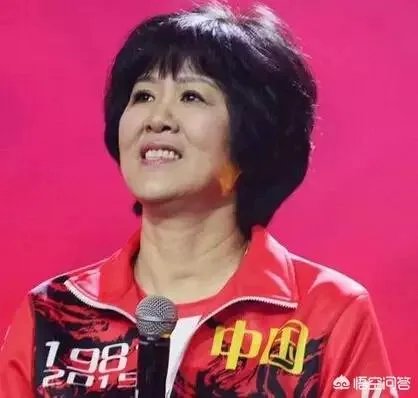 如何看待女排和国足的待遇差别?